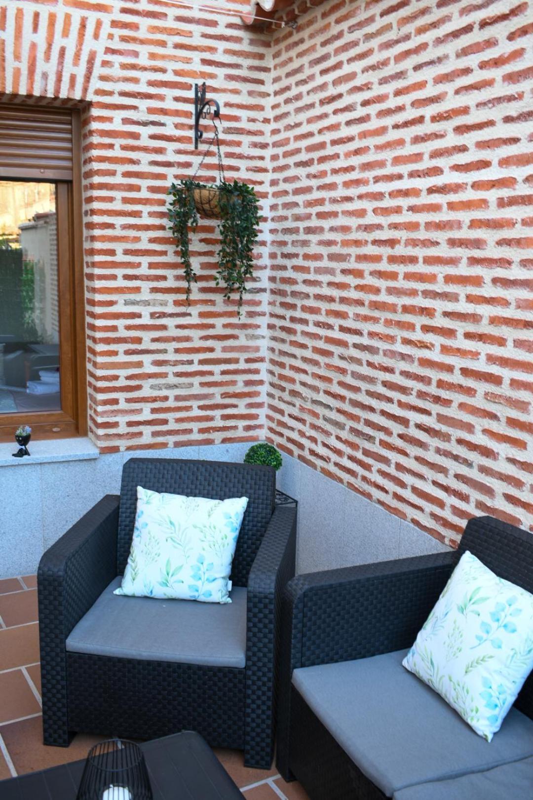 מדריגאל דה לס אלטס טורס Casa Rural La Real Herreria מראה חיצוני תמונה